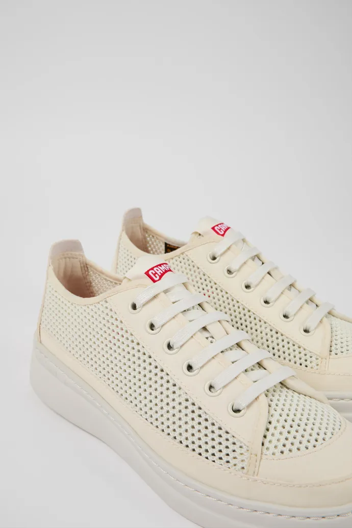 Runner Sneaker de tejido blanca para mujer